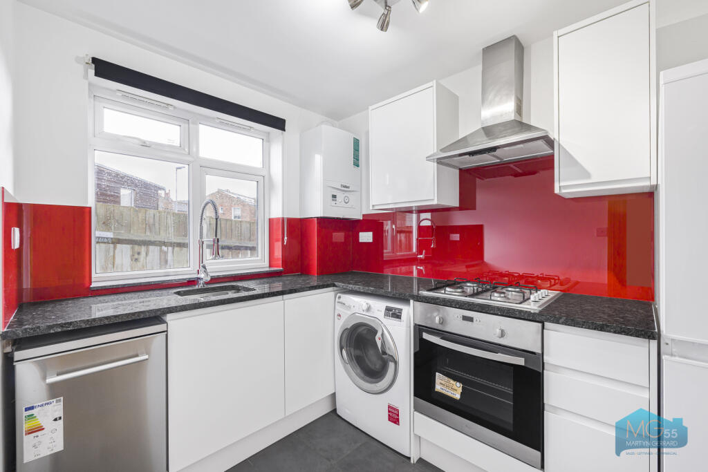Main image of property: Durnsford Road, Bounds Green, London, N11