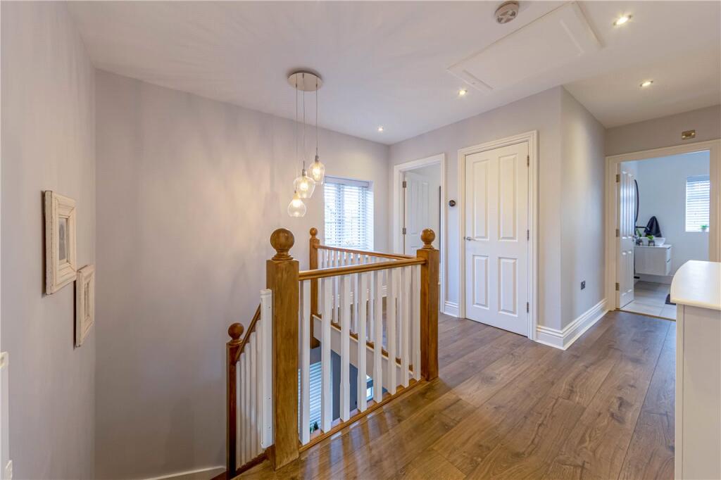 Additional image 24 of Meadow View, Redbourn, St. Albans, AL3