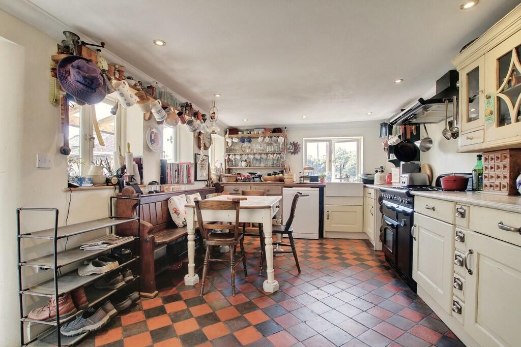 House in Peterborough - View 4