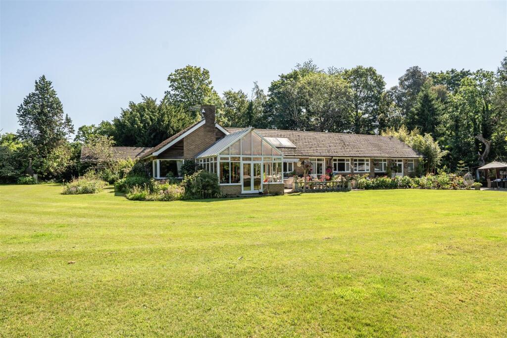 Main image of property: Merlins, Sarratt Road, Croxley Green