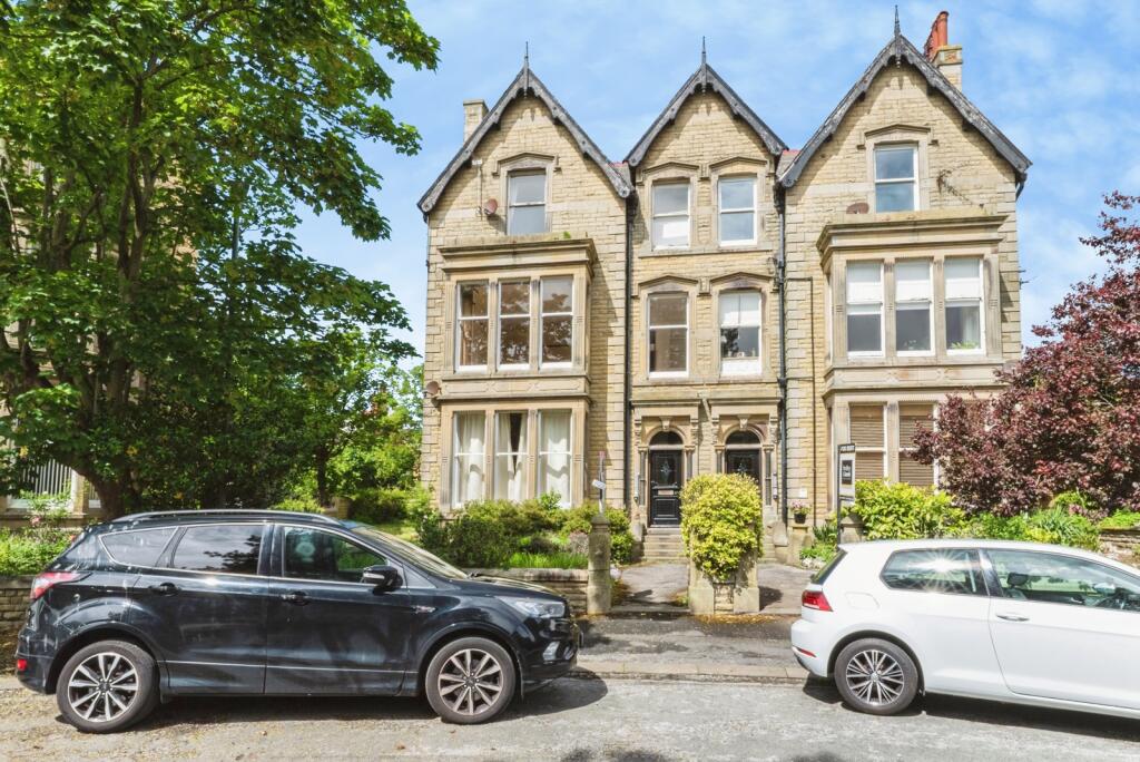 Main image of property: St. Georges Square, Lytham St. Annes, Lancashire, FY8