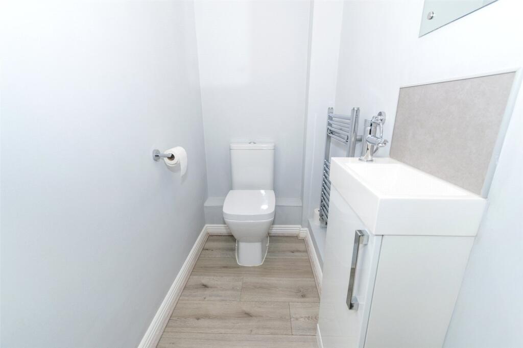 House in Middlewich, Cheshire East - More