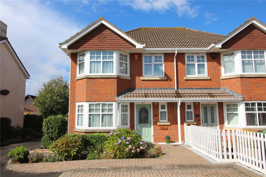 3-bed house on Chestnut Grove, Manor Road, New Milton, Hampshire, BH25, £400,000