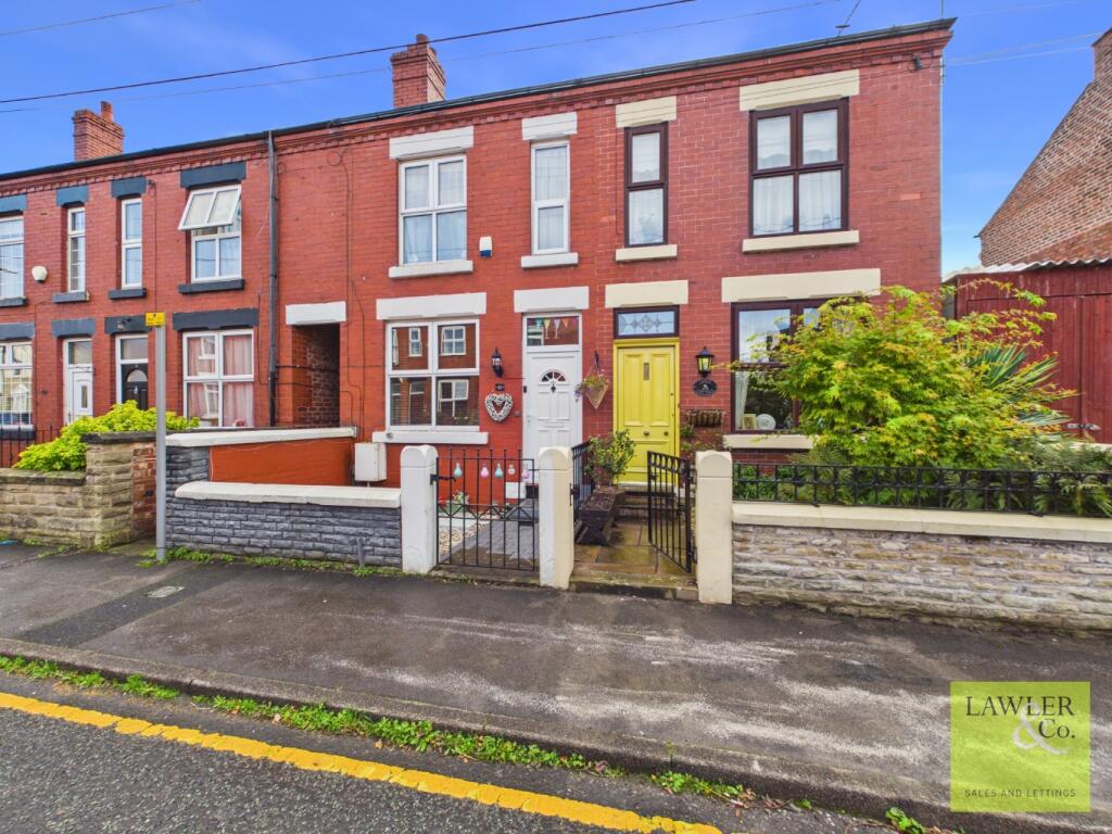 2-bed terraced on Lever Street, Hazel Grove, Stockport, SK7 4EN, £270,000
