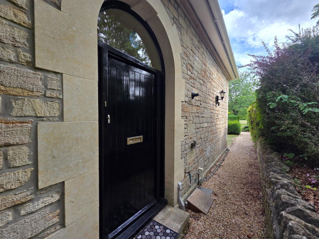 House in Swindon, Corsham - View 4
