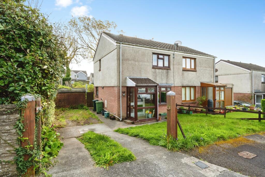 Main image of property: Tir Newydd, LLANELLI, Dyfed, SA14