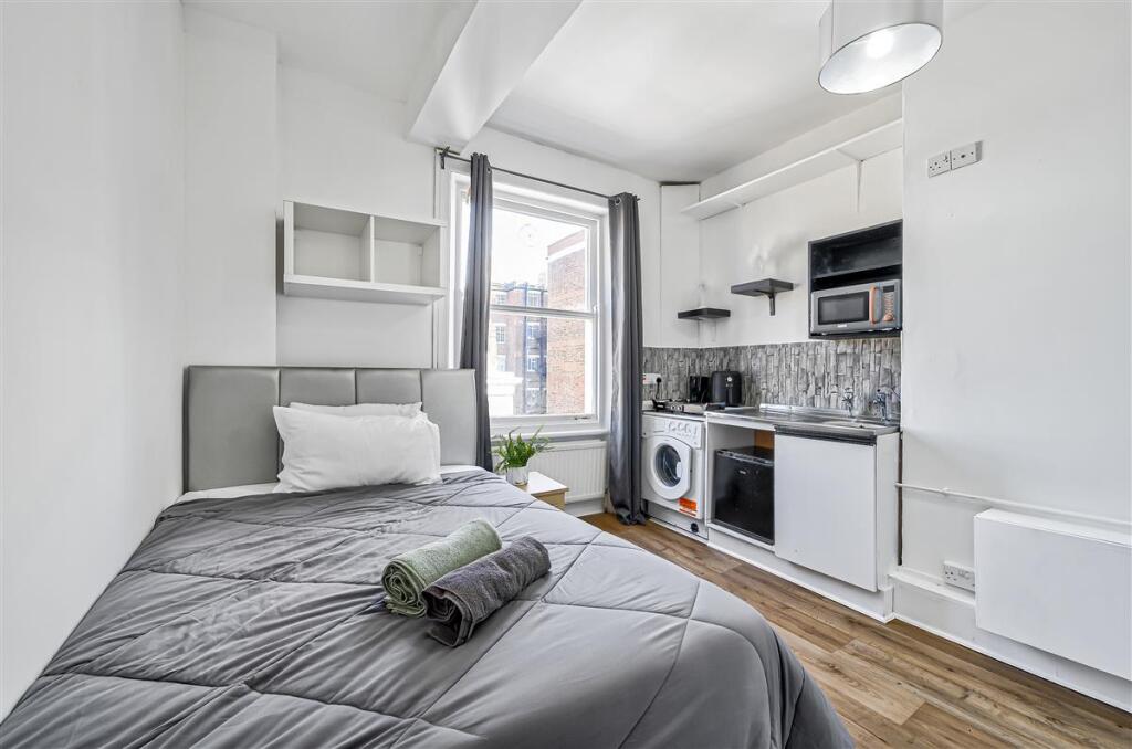 Main image of property: Castletown Road, W14