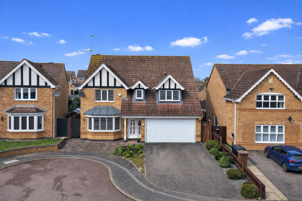 Main image of property: Little Greeve Way, Wootton, Northampton, NN4