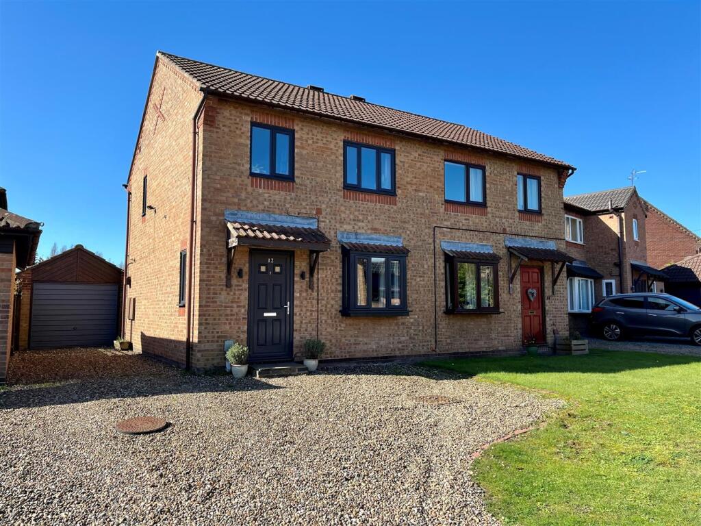 Main image of property: Fernland Close, Brough