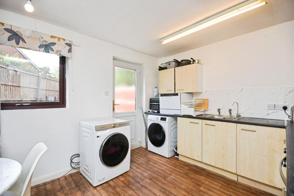 House in Nottingham, Old Lenton, Lenton - View 4