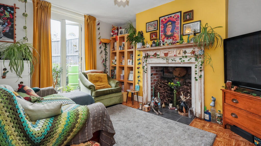 Additional image 2 of Benedict Street, Glastonbury, Somerset