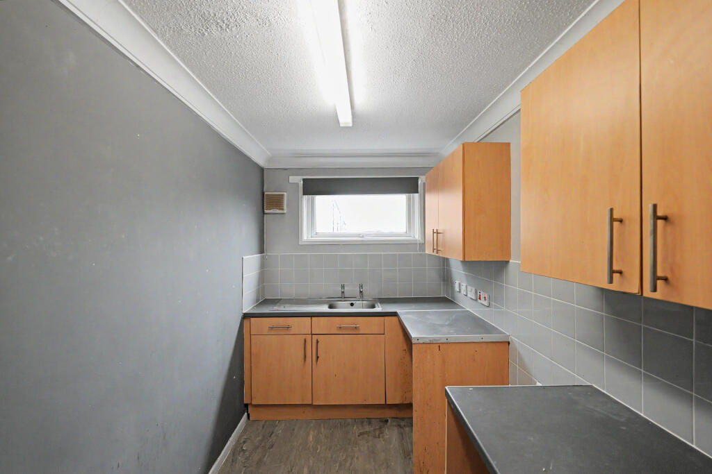 Apartment in Newcastle upon Tyne - View 4