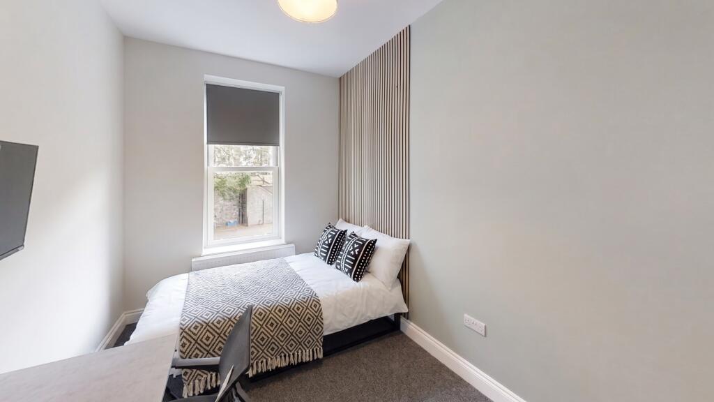 Main image of property: Cheltenham Road, Bristol, BS6