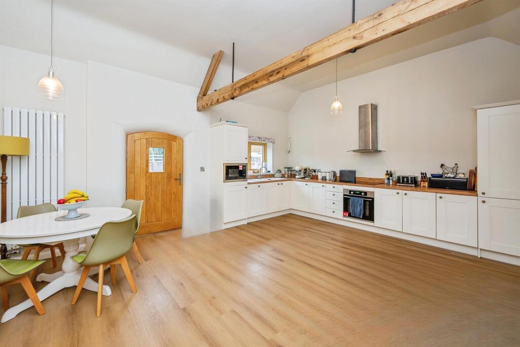 House in Derby - View 4