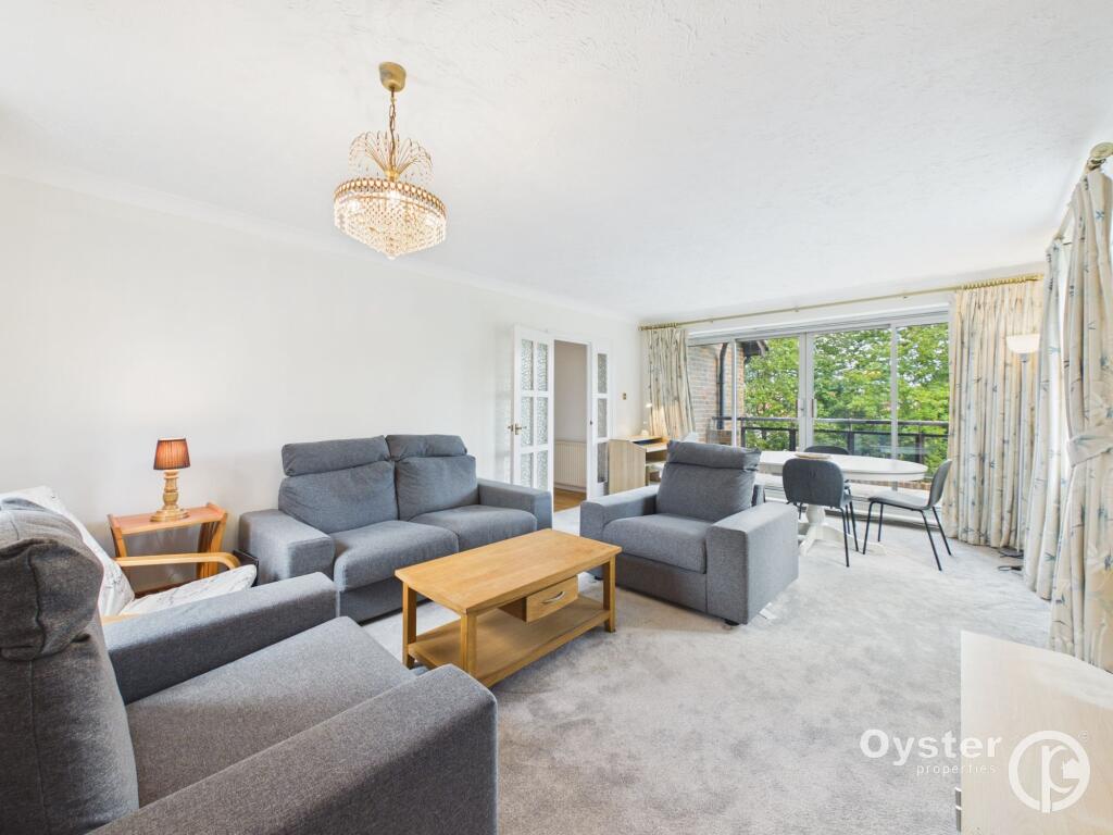 Apartment in London, Belmont - More