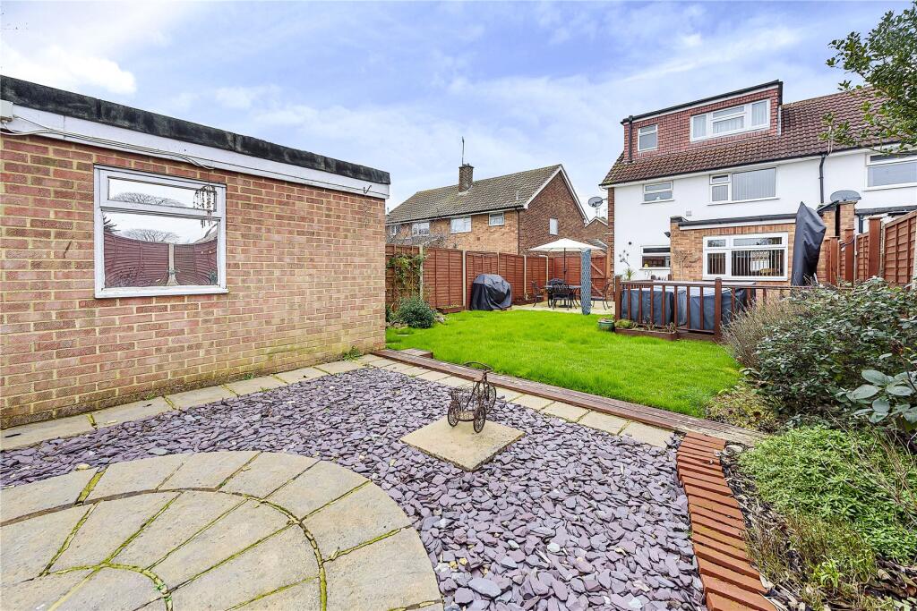 House in Spelthorne, Surrey - View 4