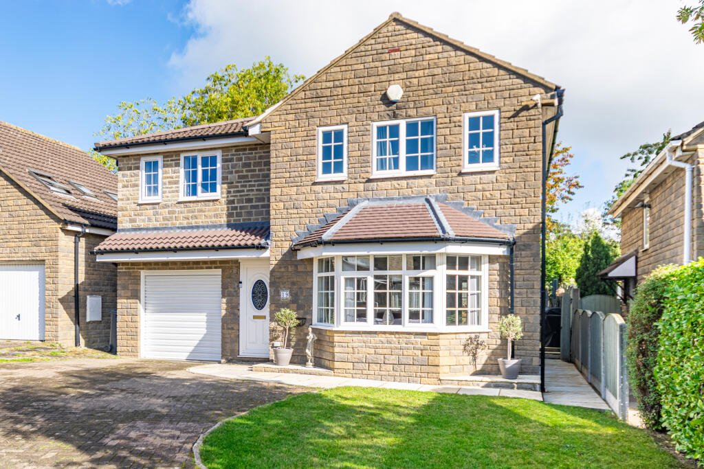Main image of property: Westwinn Garth, Leeds, LS14