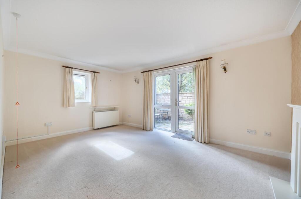 House in Dorchester - View 5