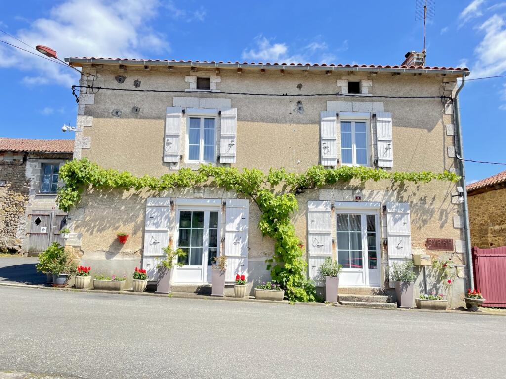 Main image of property: 16500 brillac