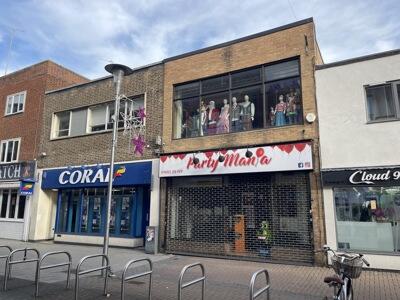 Main image of property: 15 Burleigh Street, Cambridge, Cambridgeshire