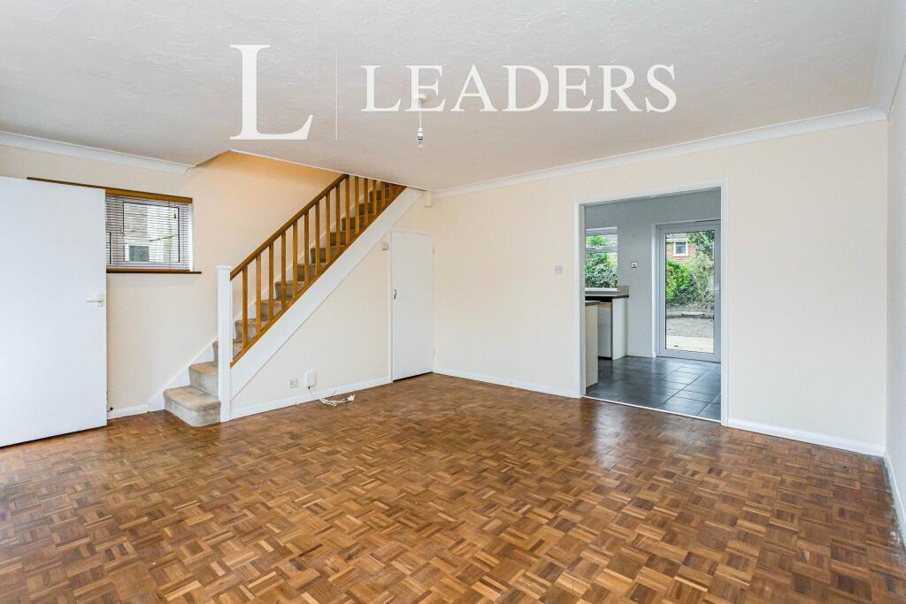 House in Burgess Hill, World's End - View 5