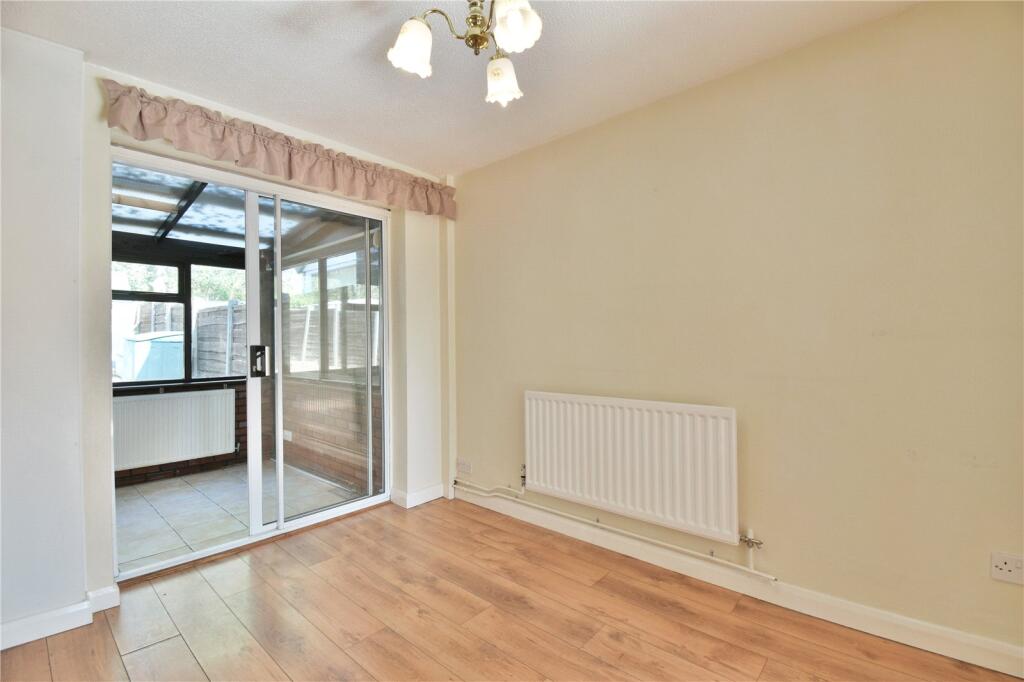 High Ash Grove, Audenshaw, Tameside, M34 - View 6