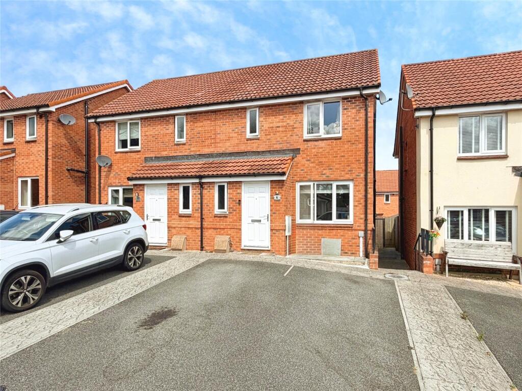 Main image of property: Pencarrow Road, Paignton, Devon, TQ3