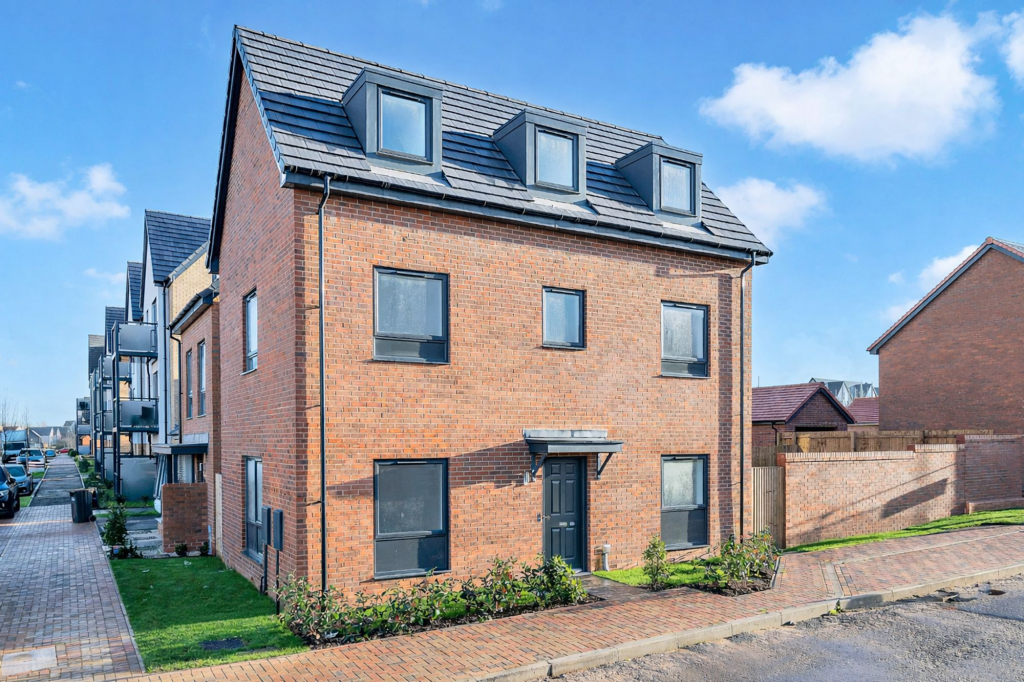 Main image of property: Off Calverton Lane, Whitehouse Park, MK8