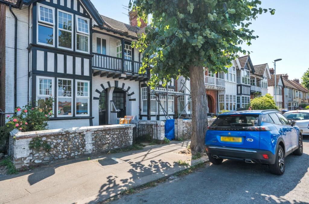 Main image of property: Pavilion Road, Worthing, West Sussex, BN14