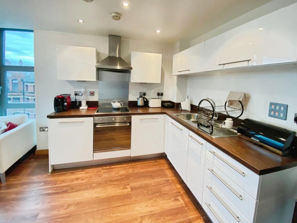 Apartment in Leeds, Little Woodhouse, Woodhouse - More