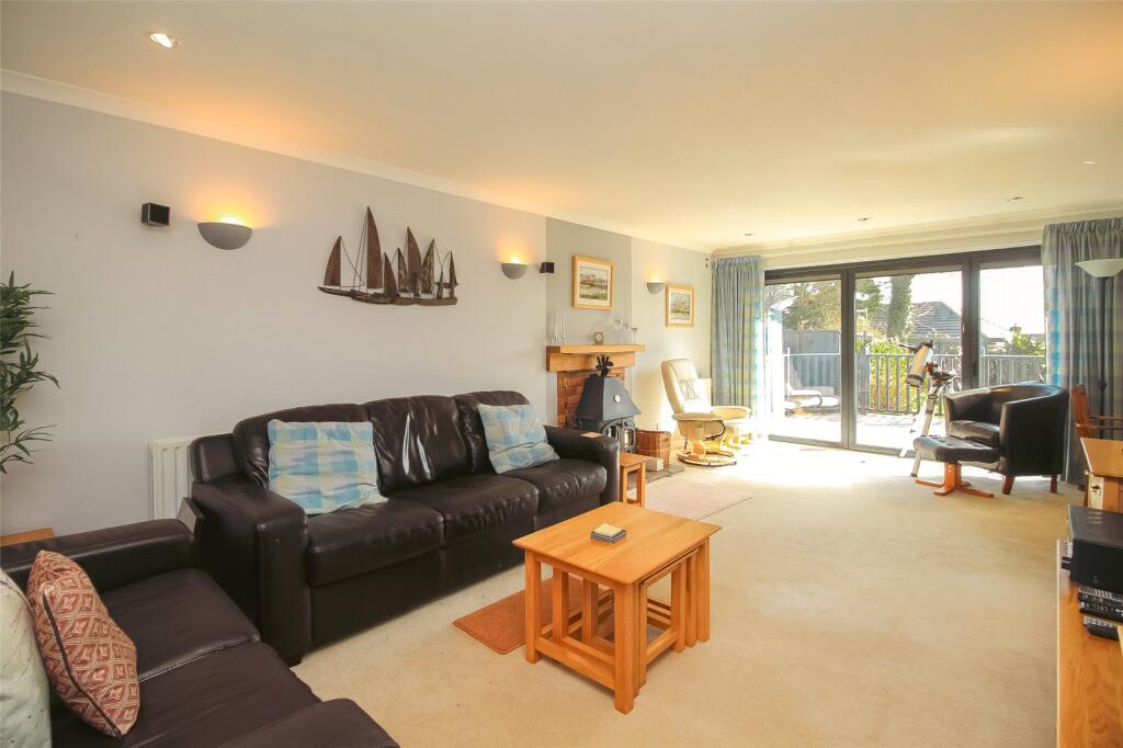 Manor Park, Woolsery, Bideford, EX39 photo 4