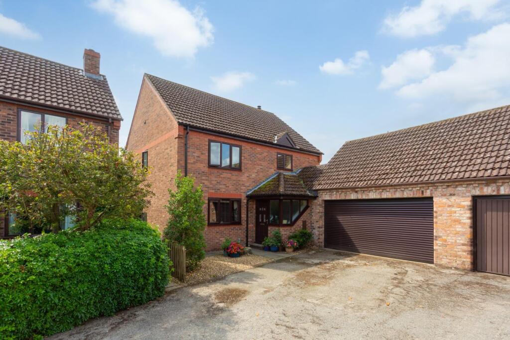 Main image of property: Dunroyal Close, Helperby