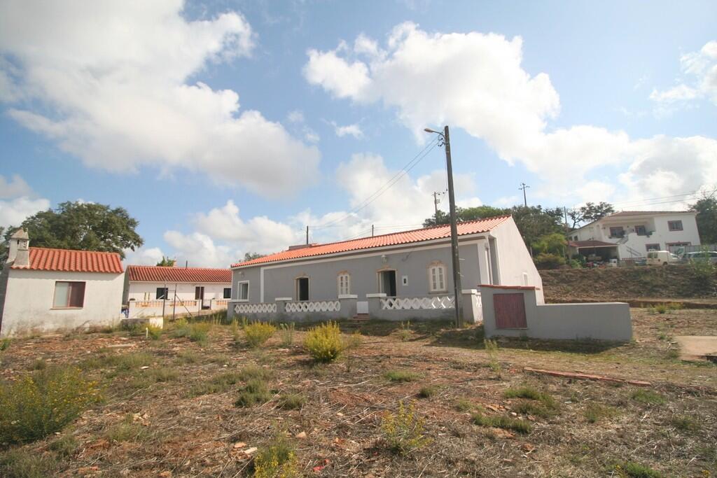 Main image of property: São Bartolomeu de Messines, Algarve