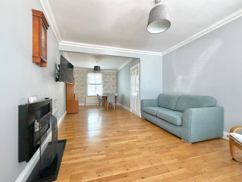 Jubilee Road, Watford, WD24 photo 4
