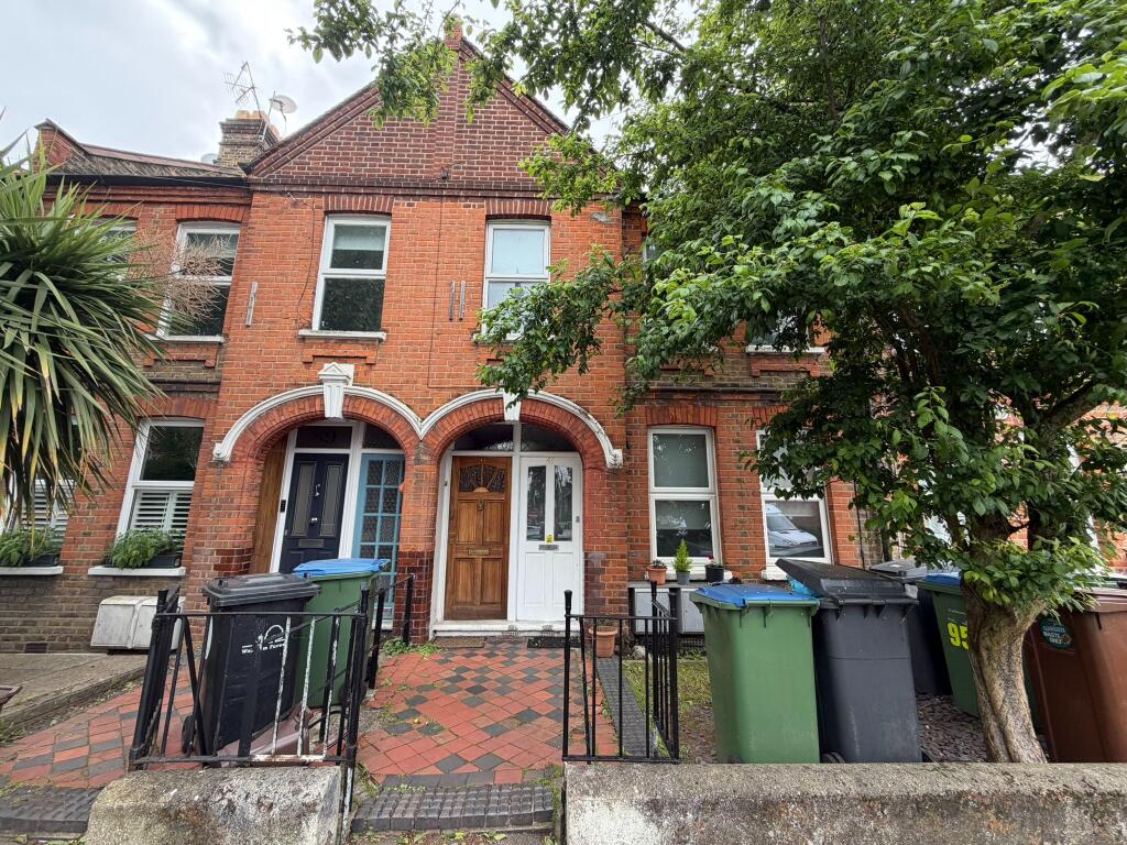 Main image of property: Winns Avenue, E17
