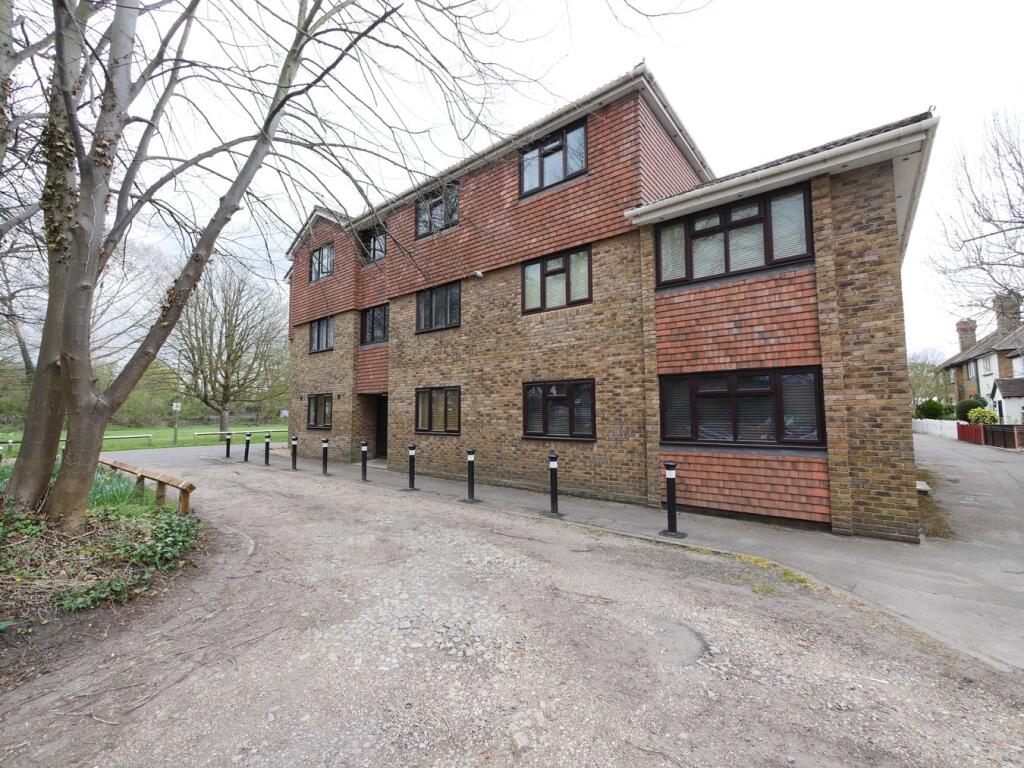 Main image of property: Leacroft, Staines-upon-Thames, TW18