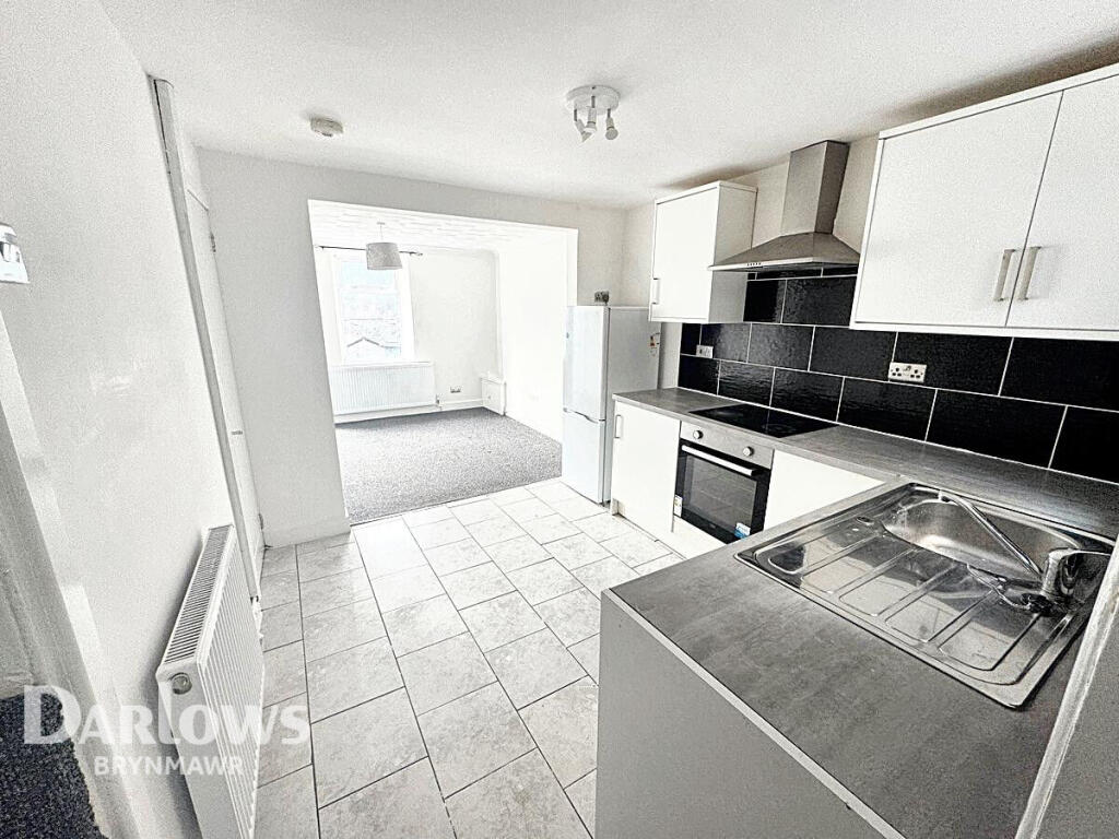 Hill Street, Abertillery photo 3
