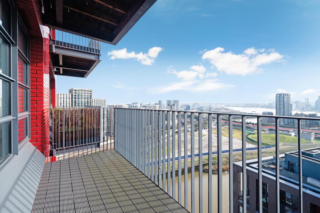 Apartment in London - View 3