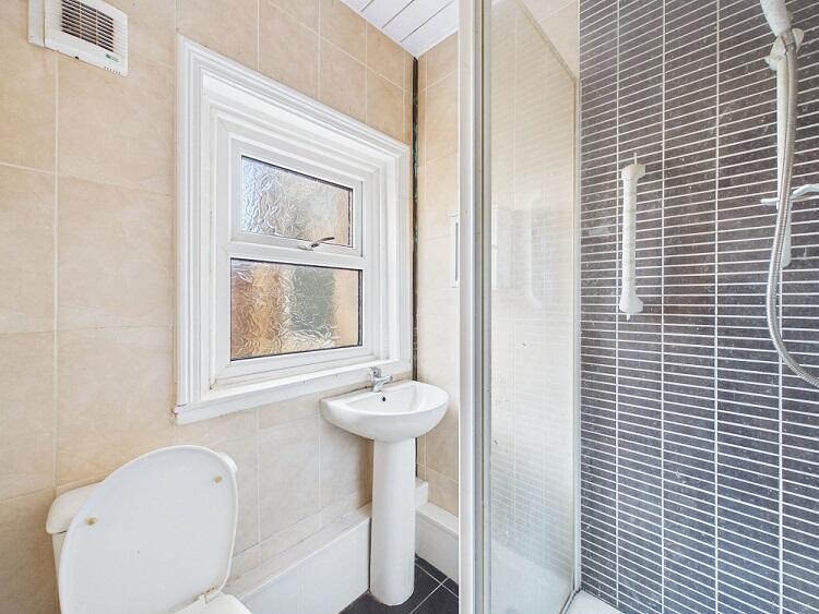92 Lord Street, Blackpool, FY1 2DJ photo 4