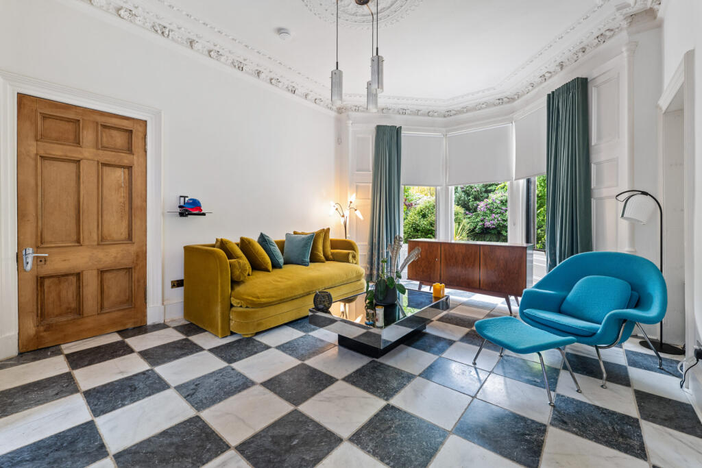 Apartment in Pollokshields, Glasgow City - View 2