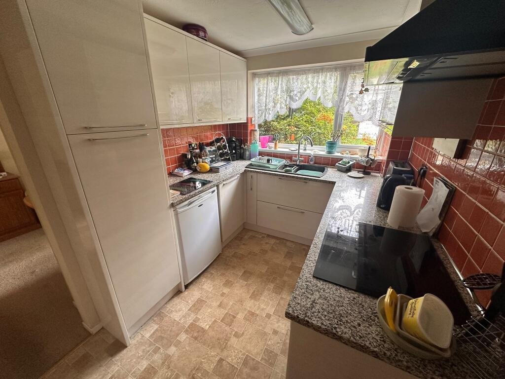 House in Swindon - View 4