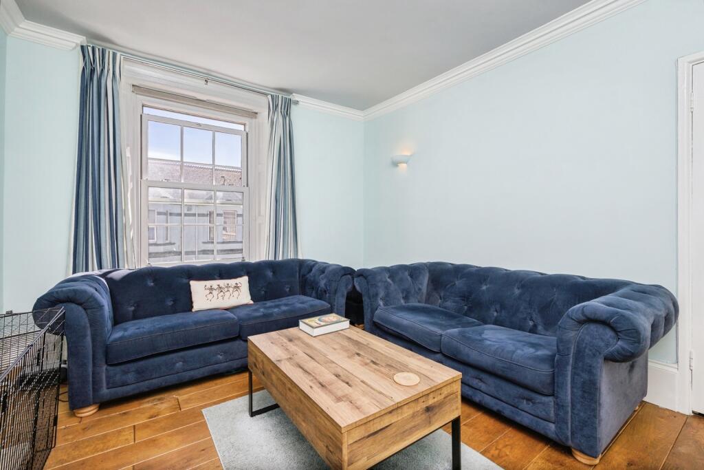 Apartment in Plymouth - View 4