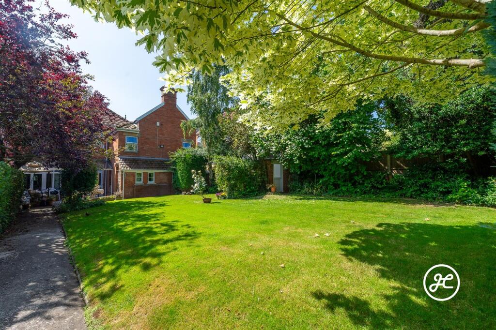 House in Taunton - View 3