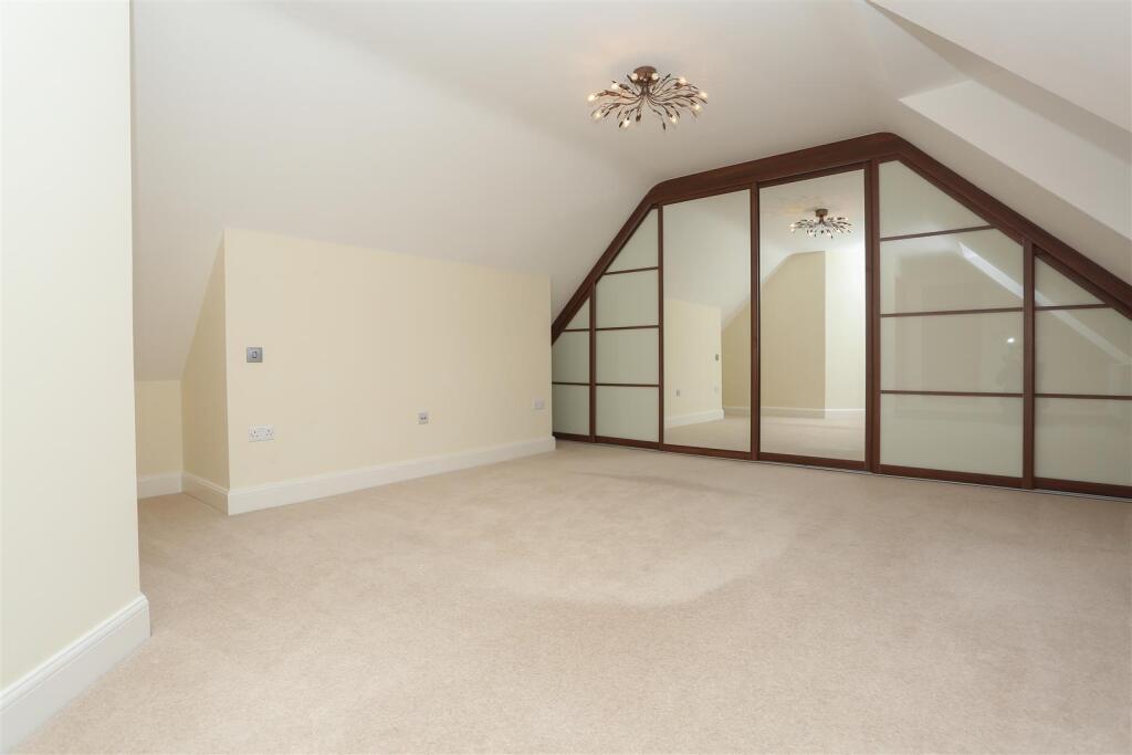 Additional image 19 of Middleton Road, Streetly, Sutton Coldfield