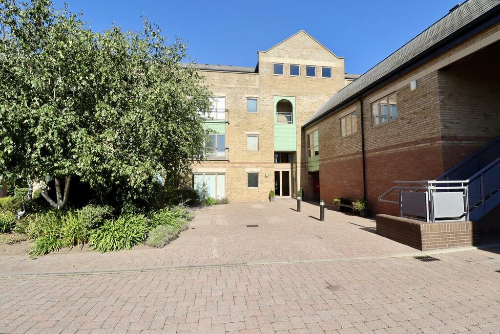 Main image of property: Marine Point Apartments, Marine Approach, Burton Waters