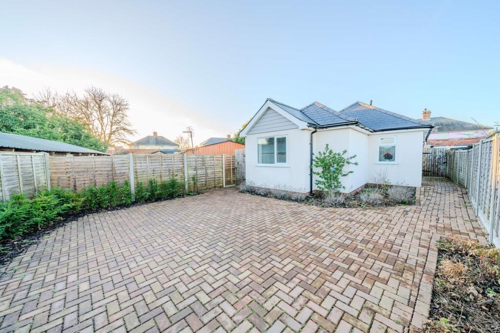 1-bed house on Brook Road, Wimborne, BH21, £280,000