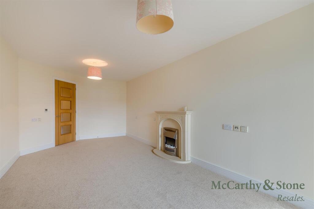 Apartment in Cheltenham, Wymans Brook, Alstone - View 5