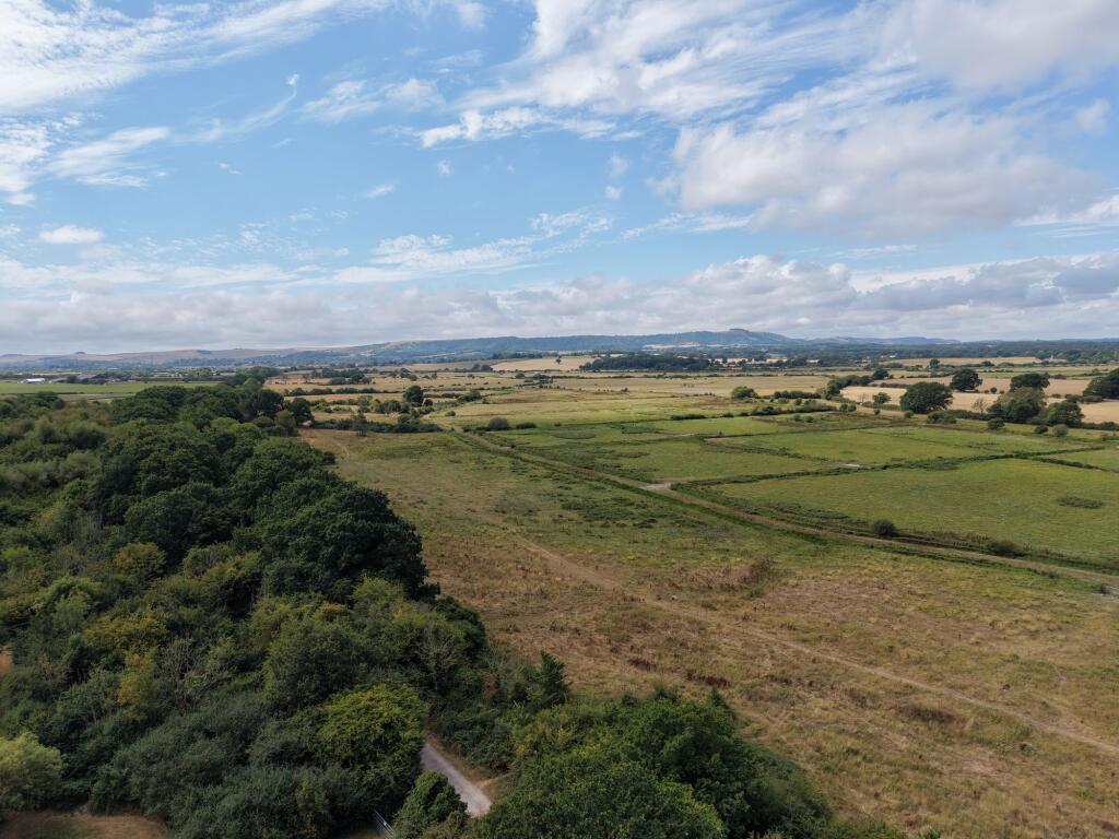 Dagbrook Lane, Henfield, BN5 9SH - More