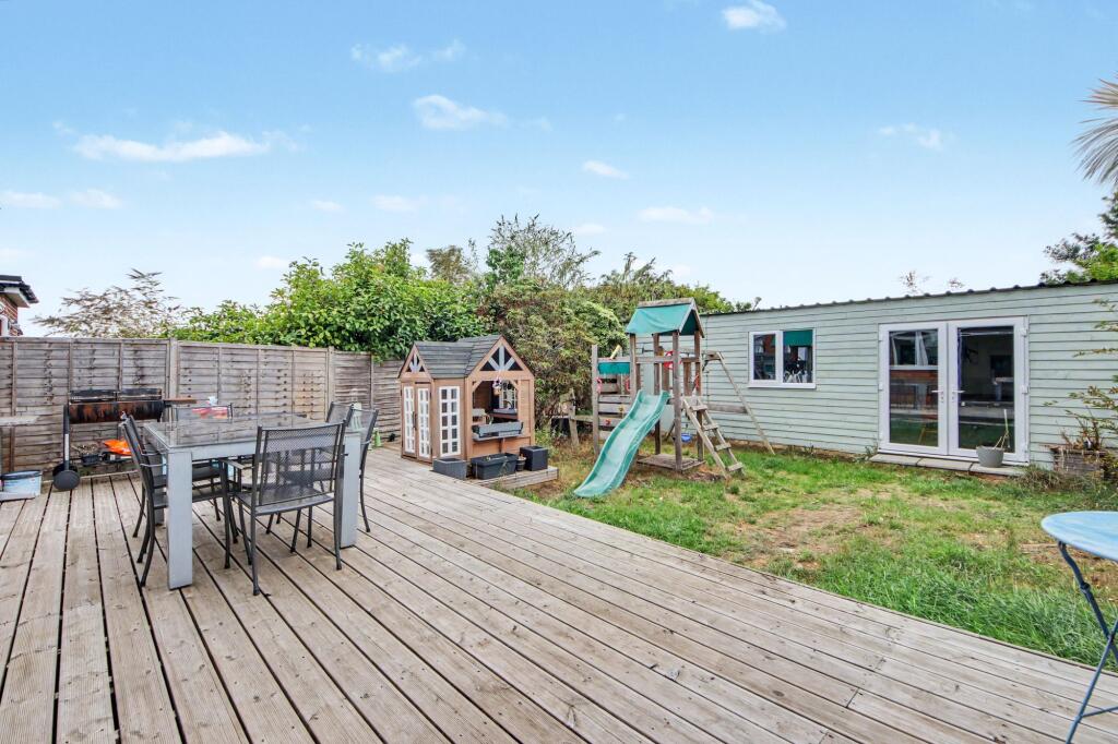 House in Southampton - View 4