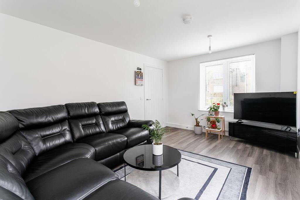 House in Edinburgh - View 3